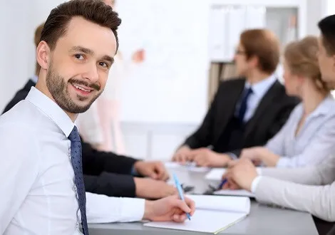 Saját vállalkozás indítása a NAV segítségével